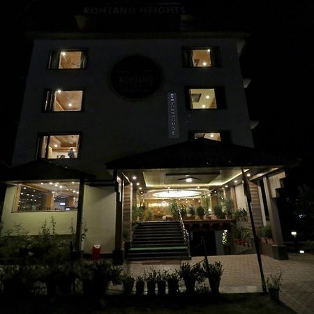 מלון מנאלי Townhouse Oak Rohtang Heights מראה חיצוני תמונה