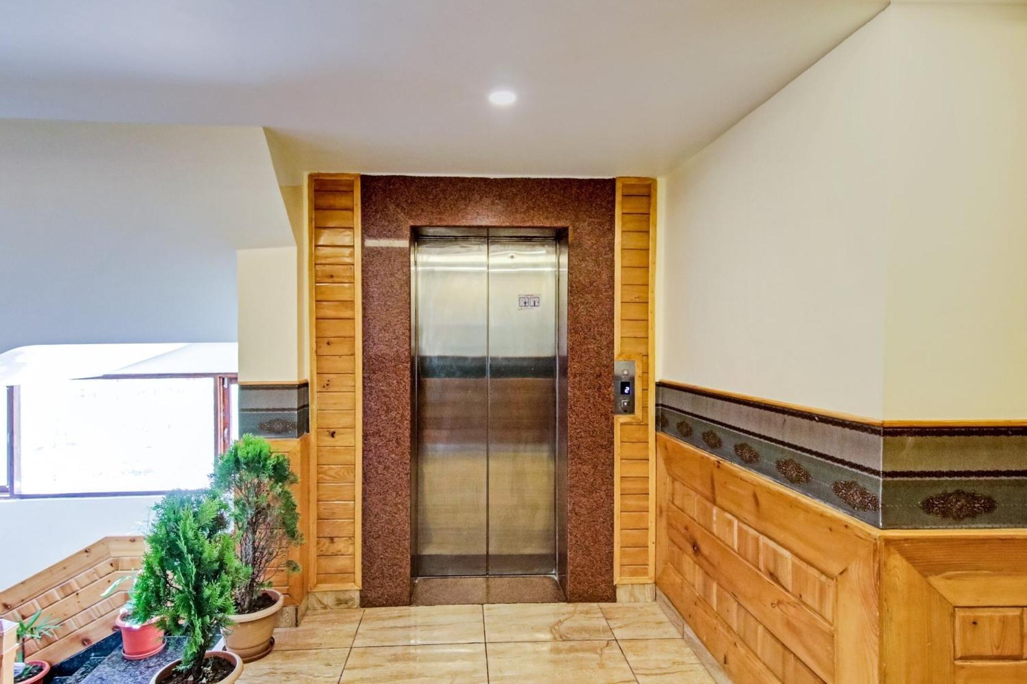 מלון מנאלי Townhouse Oak Rohtang Heights מראה חיצוני תמונה