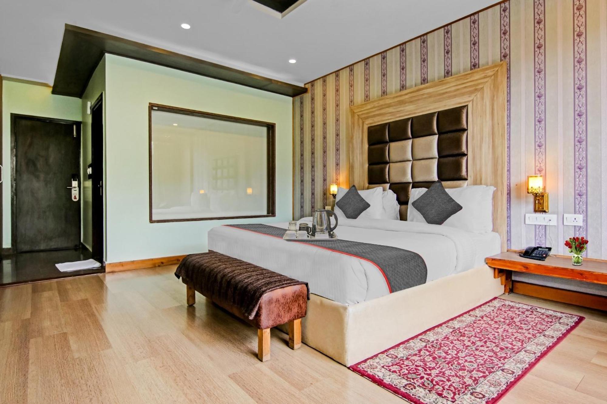 מלון מנאלי Townhouse Oak Rohtang Heights מראה חיצוני תמונה