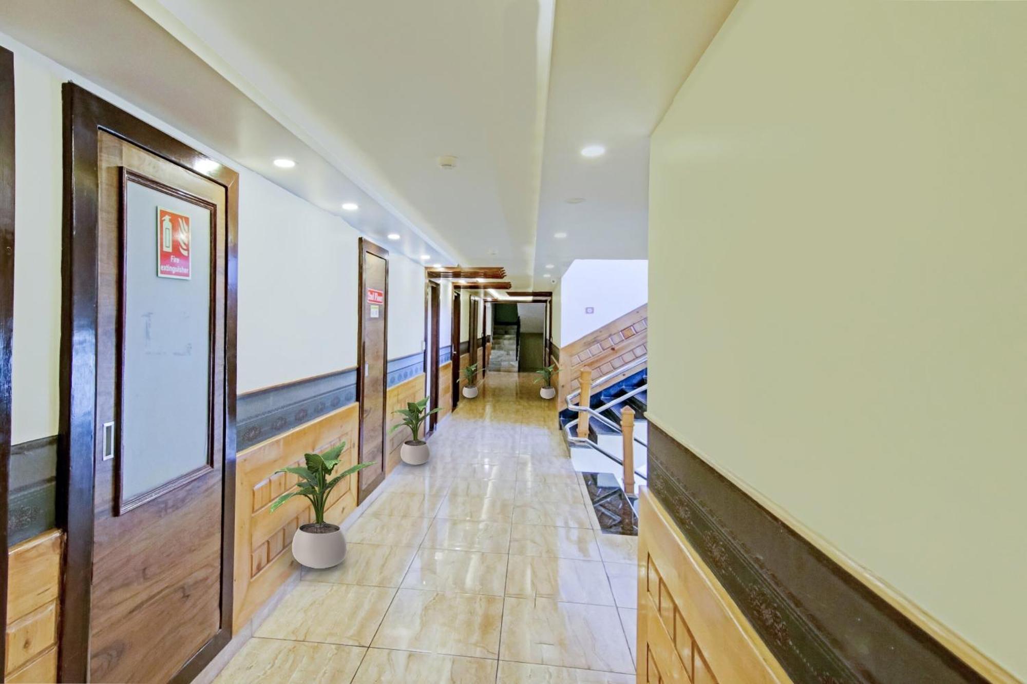 מלון מנאלי Townhouse Oak Rohtang Heights מראה חיצוני תמונה
